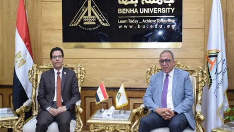 رئيس جامعة بنها يستقبل وزير التخطيط والمتابعة الأسبق