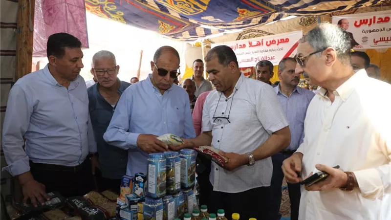 معارض اهلا مدارس تستمر طوال العام بالمنيا دون رسوم إيجار