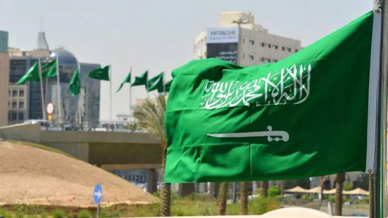 الأمير عبد العزيز بن سلمان: ماضون في بناء أول محطة نووية