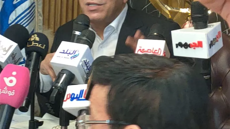 مصطفى كامل يعلن رفع قيمة المعاشات لأعضاء نقابة الموسيقيين
