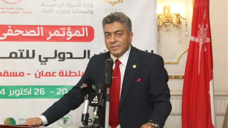 د اشرف الفار.إقامة المؤتمرعلى أرض مصرو عمان يعكس الروابط العميقة