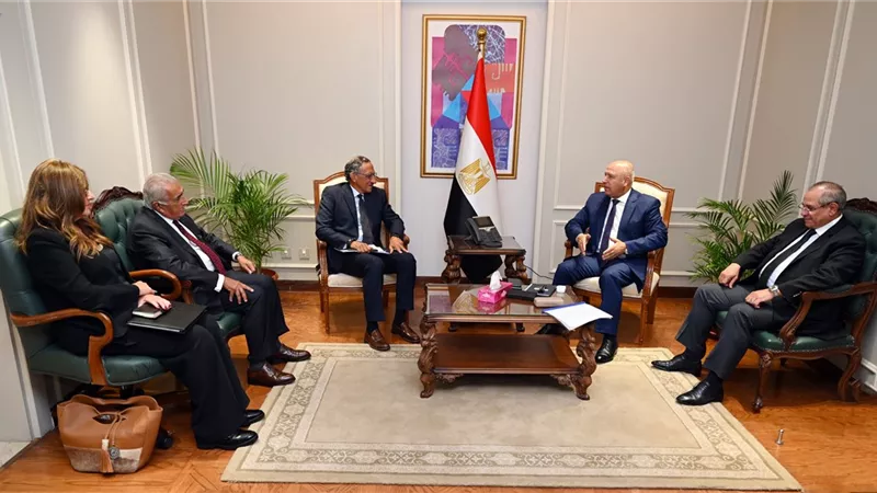 كامل الوزير يبحث مع وفد غرفة التجارة الأمريكية زيادة الاستثمارات