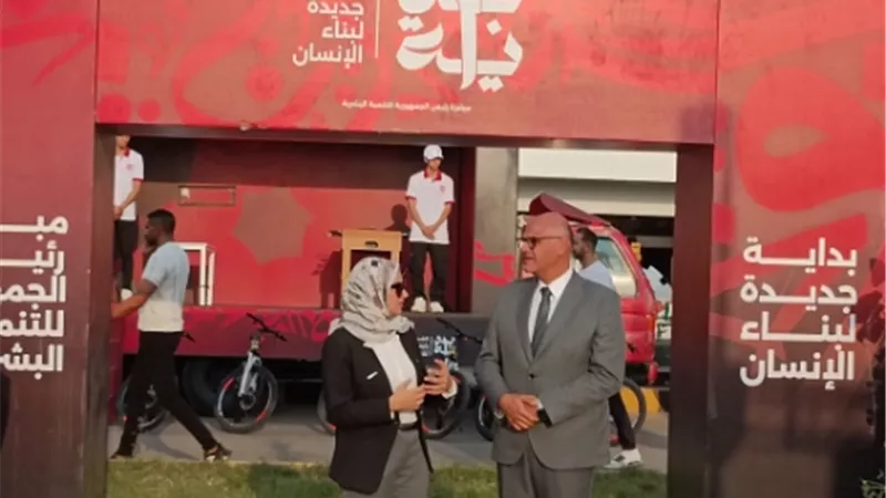 محافظ القليوبية يطالب بتضافر جهود كافة الجهات لتنفيذ أنشطة مبادرة 