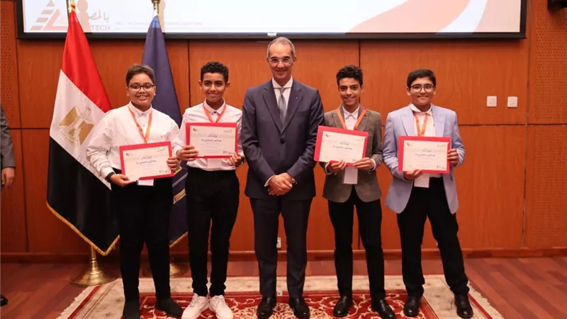 وزير الاتصالات يشهد ختام هاكاثون بالمصرى تك لتعزيز اللغة العربية