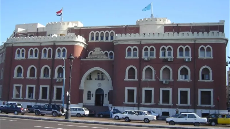 جامعة الإسكندرية تعفي أوائل الثانوية العامة من المصروفات الدراسية