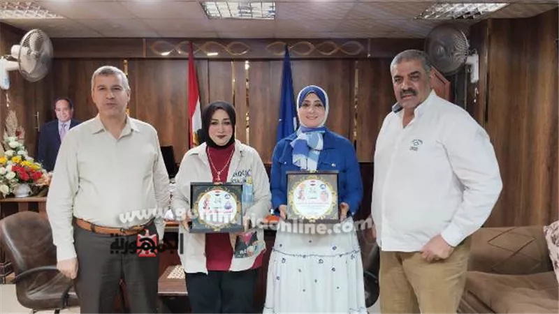 تعليم دميـاط يكرم أستاذ الموسيقى العربية ومديرة الموهوبين