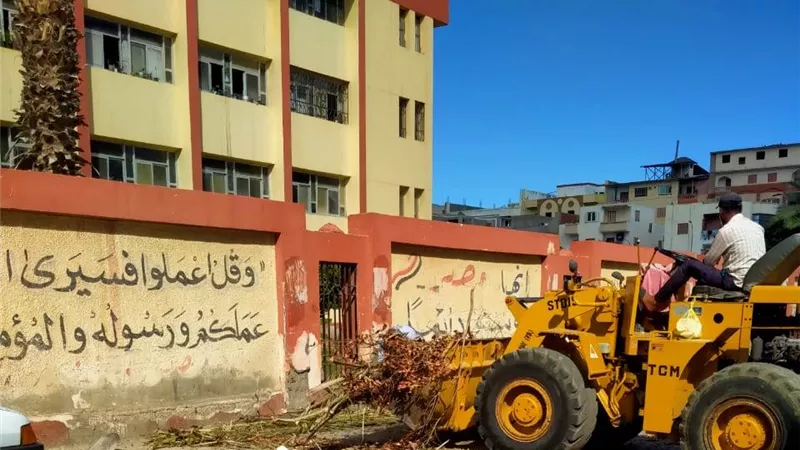 دمياط الجديدة تطلق حملة نظافة وتجديد بمحيط المدارس