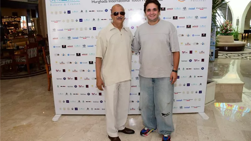 مصطفى خاطر أول الحضور في افتتاح مهرجان الغردقة لسينما الشباب
