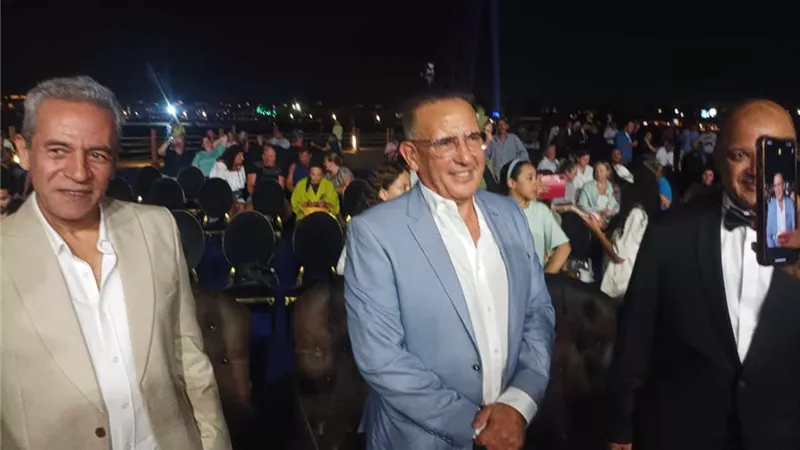 بدء فعاليات افتتاح مهرجان الغردقة بالسلام الجمهوري