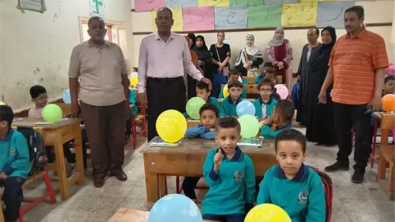 محافظ أسوان يتابع إنطلاق العام الدراسى الجديد اليوم