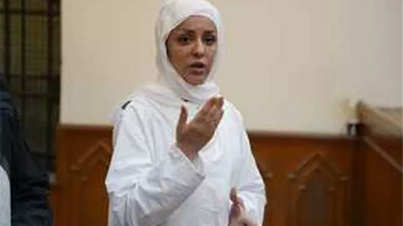 تأجيل محاكمة مضيفة الطيران قاتلة ابنتها لـ 2 أكتوبر