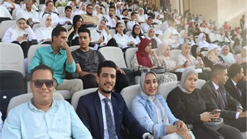 قطاع الانشطة بـ