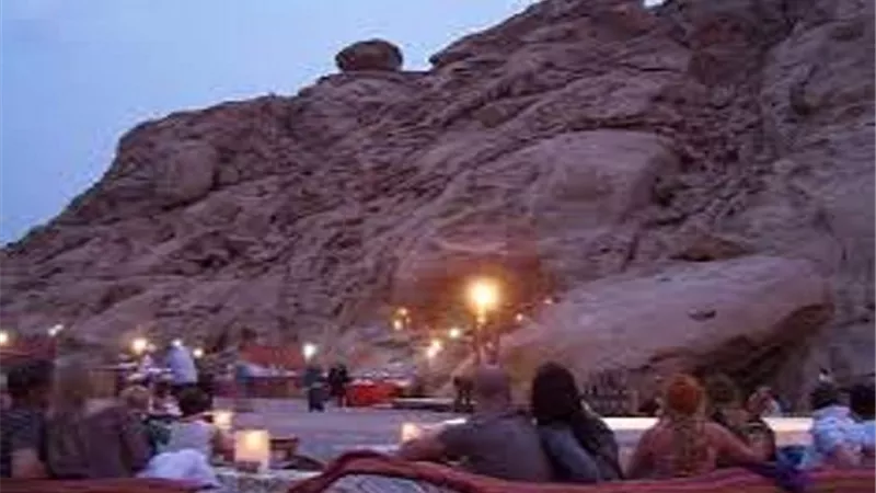 سحر الطبيعة الخلابة.. في سياحة السفاري بالبحر الأحمر