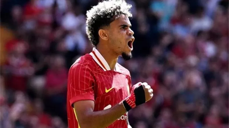 لويس دياز رجل مباراة ليفربول وبورنموث في الدوري الإنجليزي