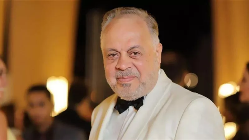 أشرف زكي يكشف تفاصيل الحالة الصحية للفنانة آثار الحكيم