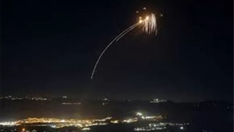 قادمة من العراق..الجيش الإسرائيلي يعترض أهدافا جوية 