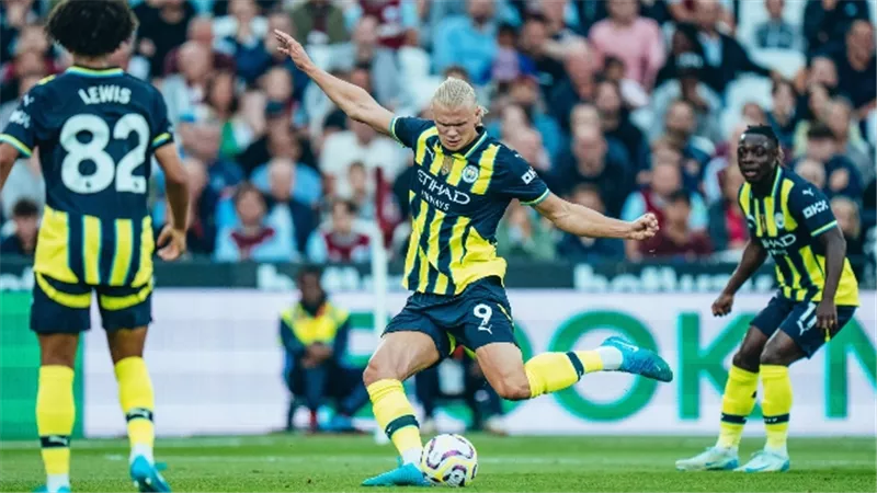 الدوري الإنجليزي.. معلق مباراة مانشستر سيتي وآرسنال اليوم