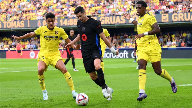 برشلونة يقسو على فياريال بخماسية فى الدوري الإسباني