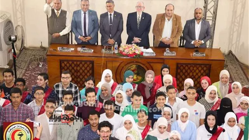 صيادلة المنوفية تستقبل العام الدراسي بتكريم أبنائها المتفوقين