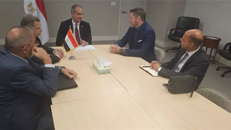 وزير الاتصالات يشارك فى جلسة حول الذكاء الاصطناعى من أجل التنمية
