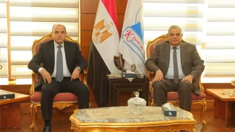 محافظ كفرالشيخ يشارك في اجتماع مجلس الجامعة