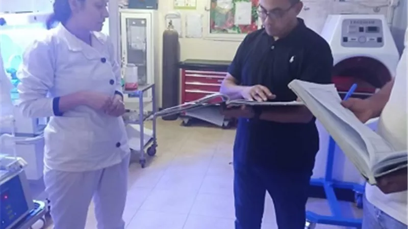 صحة أسيوط تحيل 3 أطباء للتحقيق خلال جولة مفاجئة لمستشفى الغنايم