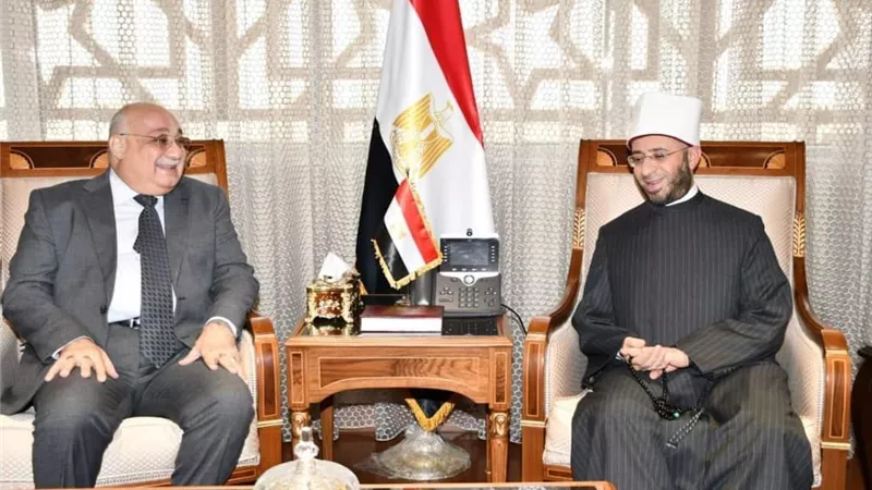 وزير الأوقاف: بث برامج للغة العربية للتحصين من الإرهاب والإلحاد