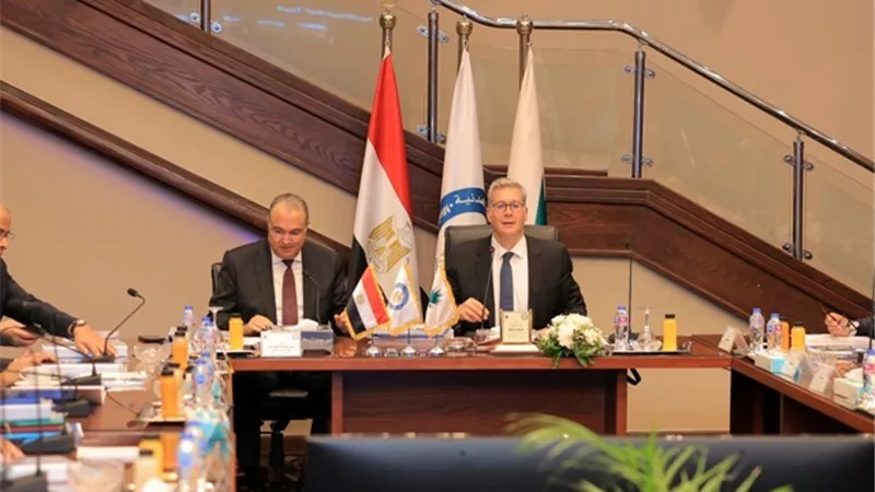 وزير البترول: جذب المستثمرين وتحفيزهم يعد أولوية قصوى للوزارة