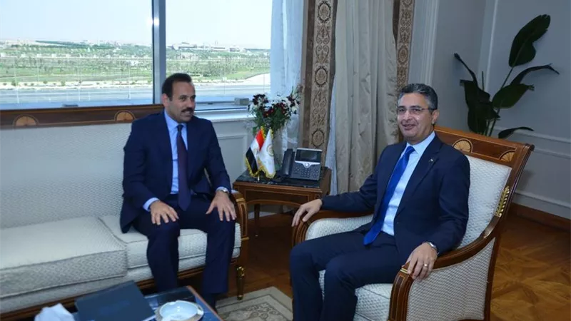 وزير التموين يبحث مع مستقبل مصر للتنمية آليات تحقيق الأمن الغذائي