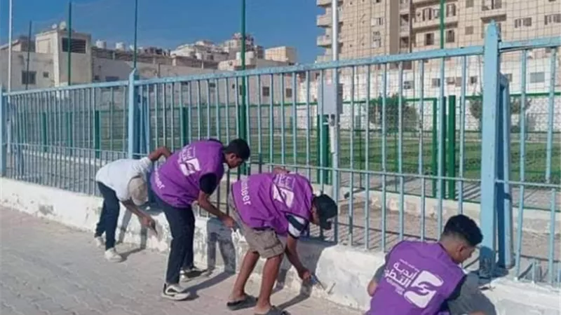 تنفيذ مشروع خدمة عامة بيئي للتشجير والدهانات بمحافظة مطروح