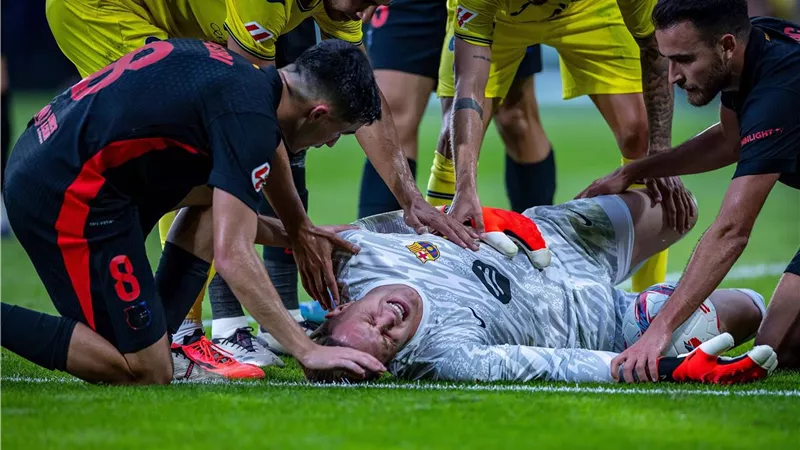 ديكو يجتمع مع فليك لبحث التعاقد مع بديل تير شتيجن