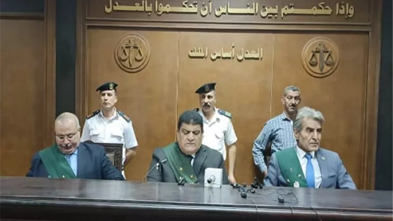 المؤبد والمشدد وعزل من الوظيفة للمتهمين بحادث قطار طوخ