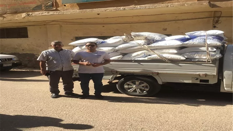 محافظ أسيوط: ضبط 91 جوال دقيق وسماد ويوريا