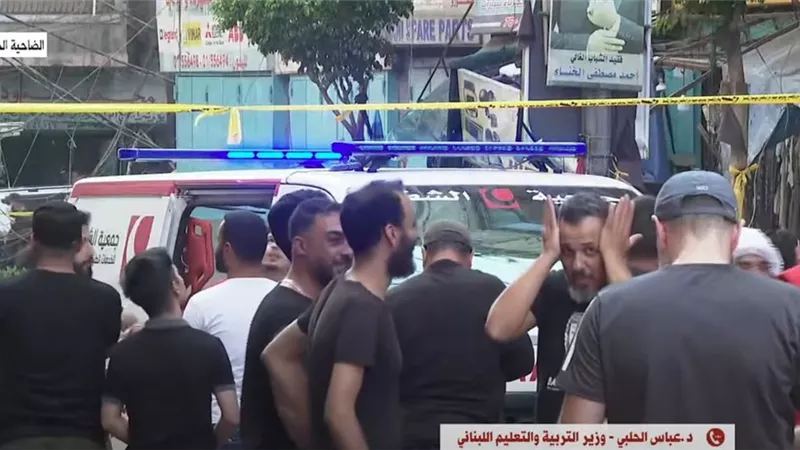 وزير التعليم اللبناني: استبعد حدوث حرب إقليمية