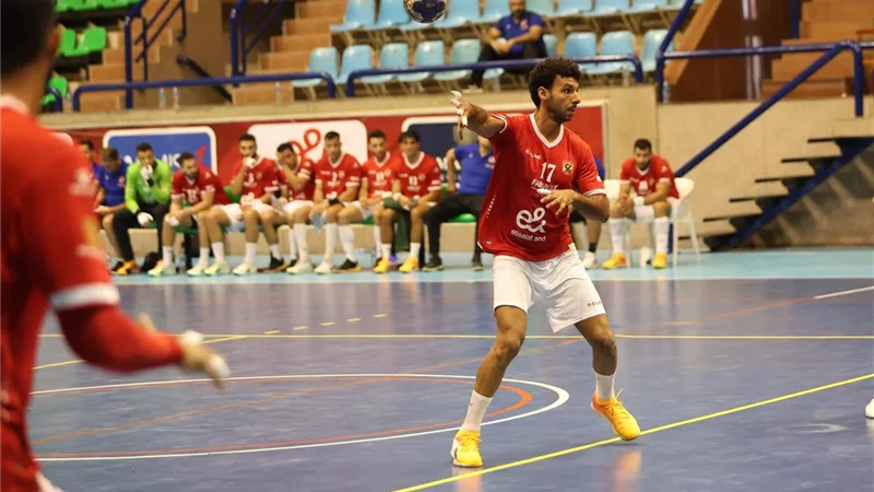 رجال يد الأهلي يفوز على سبورتنج في الدوري