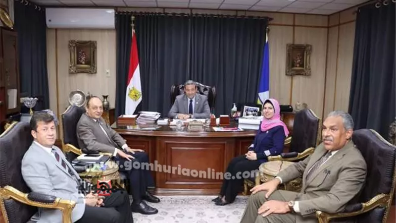محافظ دمياط يختتم مقابلات المتقدمين لشغل وظائف رؤساء وحدات محلية