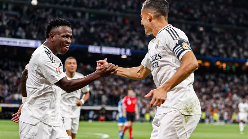 ريال مدريد يحسم الشوط الأول لصالحه بهدفين فى شباك ألافيس