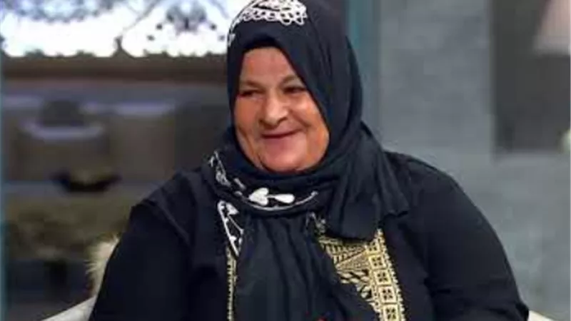بالفيديو.. موقف محرج لـ إسعاد يونس في صاحبة السعادة