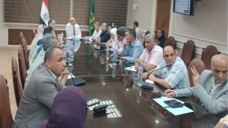 محافظ القليوبية يتابع مستجدات ملف تقنين الوضع على أملاك الدولة
