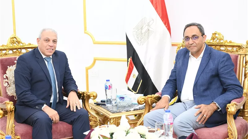 محافظ قنا ورئيس هيئة تنمية الصعيد يبحثان إقامة مشروعات زراعيه