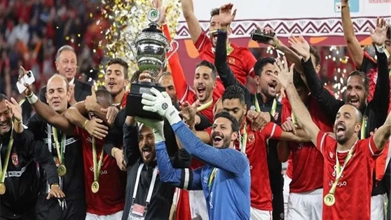 الأهلي فى السوبر الإفريقي.. 8 ألقاب حمراء من 11 مشاركة