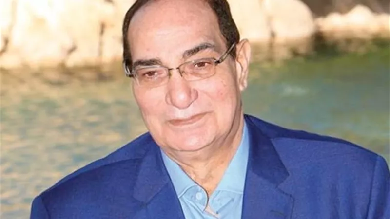 سبقني ومشي.. مجدي أحمد علي يودع شقيقه