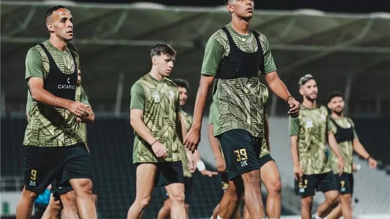 السوبر الإفريقى .. الزمالك يختتم تدريباته لمواجهة الأهلى