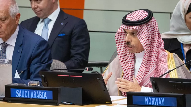 السعودية تعلن عن تحالف دولي لإقامة الدولة الفلسطينية