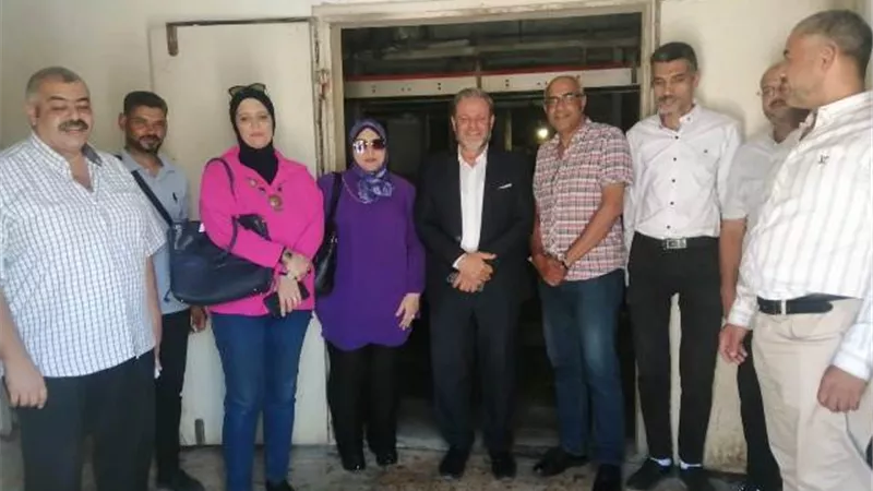 حل المشكلات وتقديم المساعدات لمشروع الثروة الداجنة بالعامرية