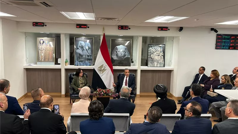 وزير الخارجية والهجرة يتفقد القنصلية العامة في نيويورك