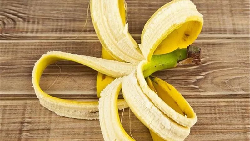 كيف تضيف قشر الموز إلى نظامك الغذائي ؟ دراسة تكشف