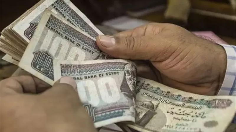 الحد من الفقر وتحسين مستوى المعيشة.. 7 فوائد للتحول إلى الدعم النقدي