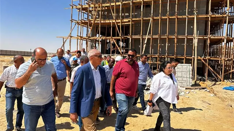 تفاصيل زيارة مسؤولي المجتمعات العمرانية لمتابعة مشروعات التنمية ف