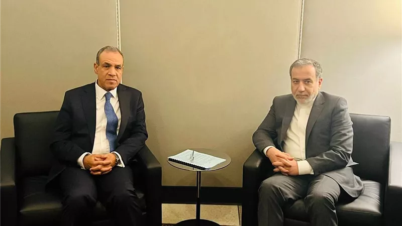 وزير الخارجية يبحث مع نظيره الايرانى التطورات في غزة ولبنان